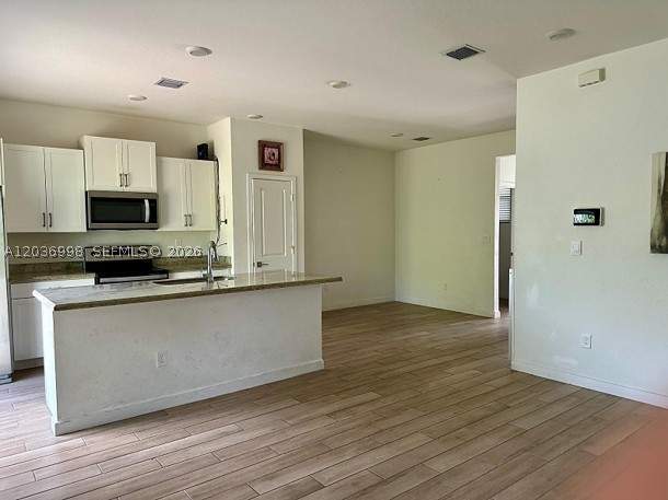 3 bedroom Townhouse at 754 SE 19th St, Cedar At Keys Gate, Homestead — photo 4