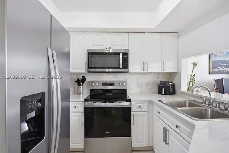 3 bedroom Condominium at 8335 SW 152nd Ave B-411, Verabella Falls Condo, Miami — photo 5