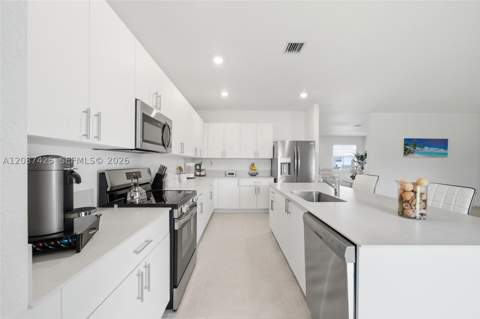 13249 SW 189th Ter, Miami FL - photo 9 of 29