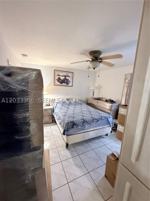 1975 W 44th Pl 401, Hialeah FL - photo 11 of 18