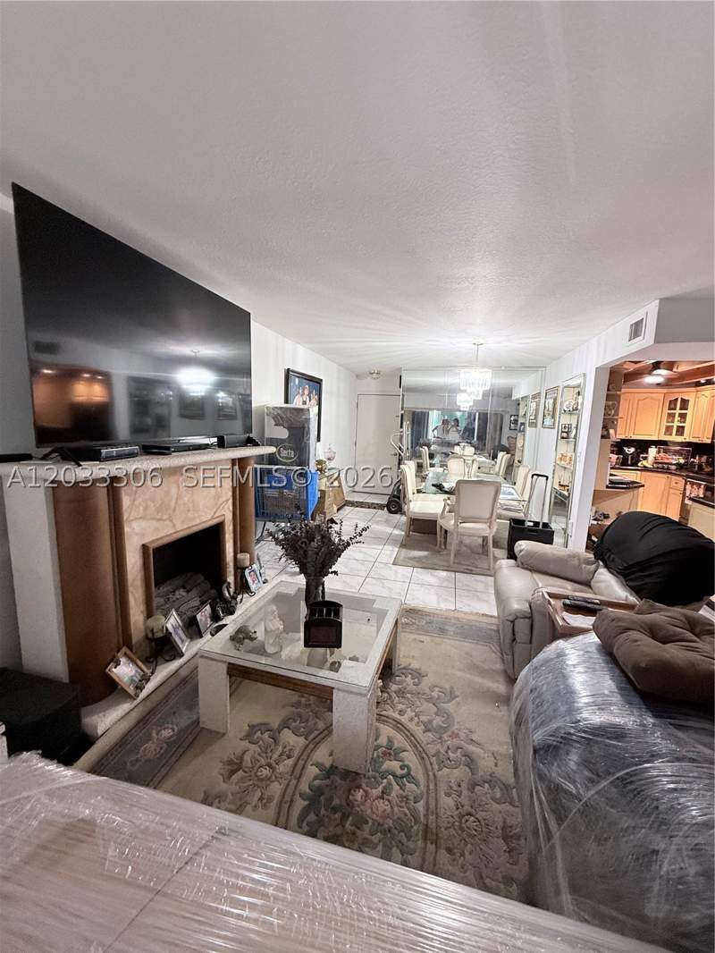3 bedroom Condominium at 1975 W 44th Pl 401, Towers Of Westland Condo, Hialeah — photo 5