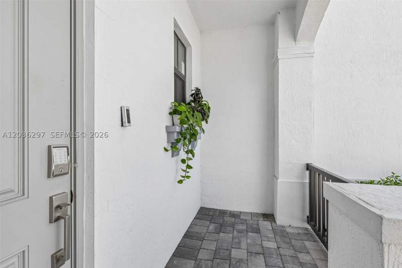 3 bedroom Townhouse at 592 NW 203rd Ter, Vista Lago, Miami Gardens — photo 3
