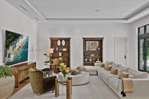 545 San Antonio Ave, Coral Gables FL - photo 6 of 48