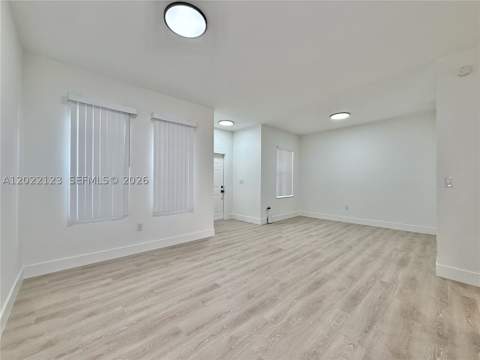 5230 NW 109th Ave 7, Doral FL - photo 14 of 34