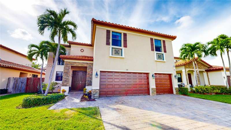 5 bedroom SingleFamilyResidence at 174 SE 35th Ave, Baywinds Of Dominica And, Homestead — photo 1