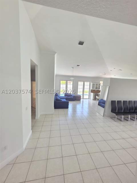 14291 SW 34th St, Miami FL - photo 6 of 36