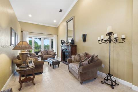 16933 SW 215th Ter, Miami FL - photo 6 of 52