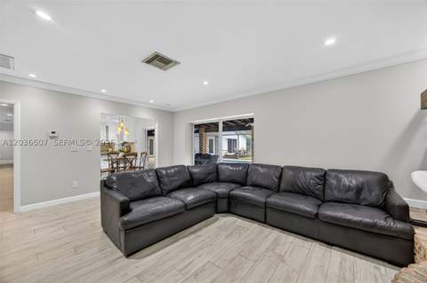12180 SW 92nd Ave, Miami FL - photo 18 of 82