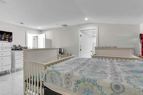 20304 SW 186th St, Miami FL - photo 12 of 32