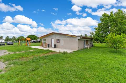 20304 SW 186th St, Miami FL - photo 21 of 32