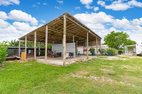 20304 SW 186th St, Miami FL - photo 22 of 32