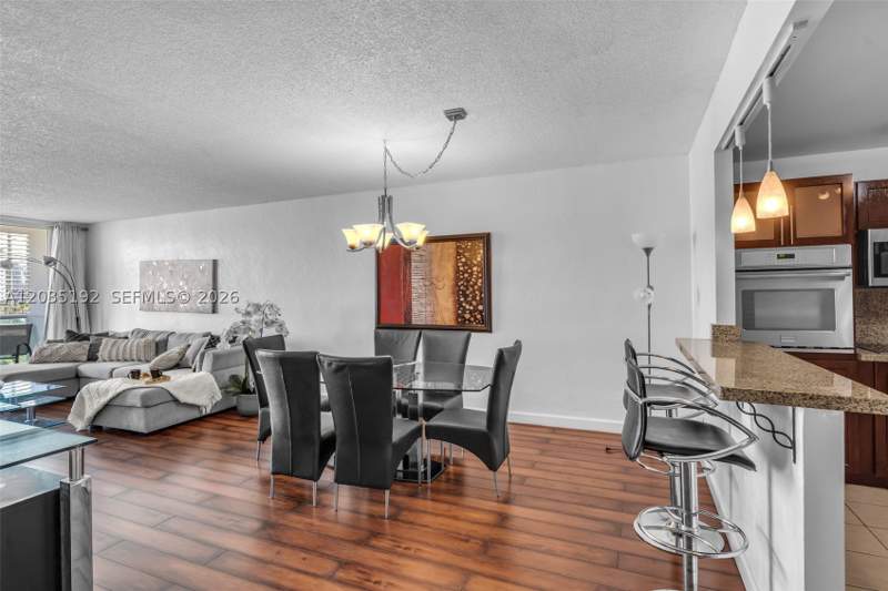 1 bedroom Condominium at 19370 Collins Ave 823, Ocean Reserve Condo, Sunny Isles Beach — photo 4