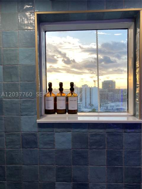 6767 Collins Ave 1701, Miami Beach FL - photo 7 of 24