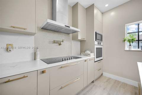14402 SW 157th Path, Miami FL - photo 15 of 35
