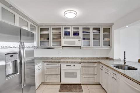 2555 Collins Ave 1508, Miami Beach FL - photo 8 of 65