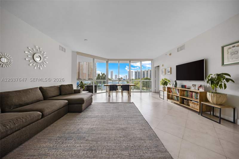 2 bedroom Condominium at 3131 NE 188th St 2-506, The Atrium At Aventura Co, Aventura — photo 5