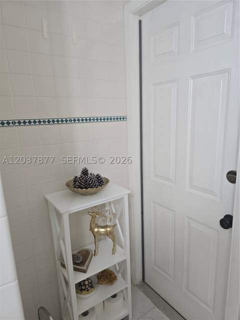 19500 SW 87th Ave, Cutler Bay FL - photo 23 of 32