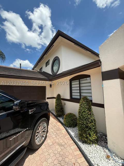 14832 SW 169th Ln, Miami FL - photo 6 of 69