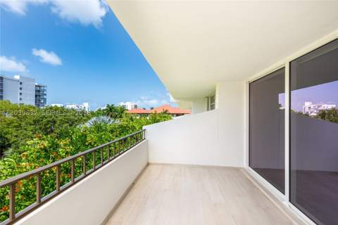 155 Ocean Lane Dr 403, Key Biscayne FL - photo 13 of 18