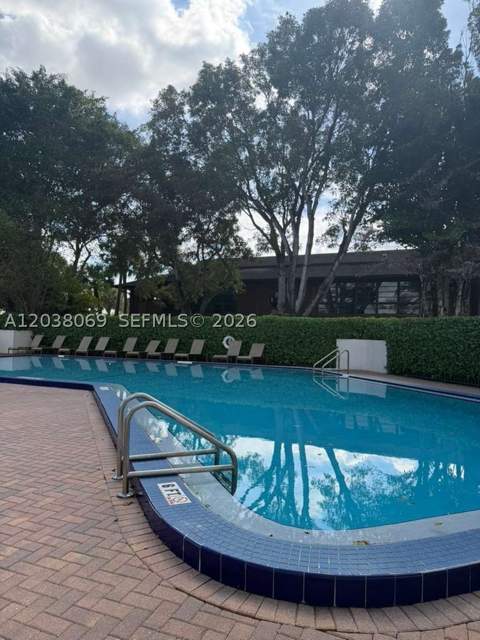 4944 NW 102nd Ave 204-3, Doral FL - photo 24 of 28