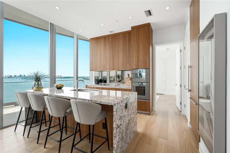 2 bedroom Condominium at 175 SE 25th Rd 1604, Una Residences, Miami — photo 1