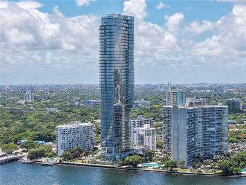 175 SE 25th Rd 1604, Miami FL - photo 23 of 25
