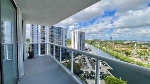 20505 E Country Club Dr 1639, Aventura FL - photo 24 of 27