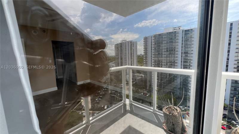 2 bedroom Condominium at 20505 E Country Club Dr 1639, Waterview Condo, Aventura — photo 4
