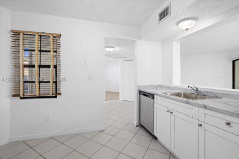1055 N Franklin Ave 1055G, Homestead FL - photo 12 of 28