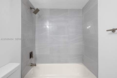 1055 N Franklin Ave 1055G, Homestead FL - photo 14 of 28
