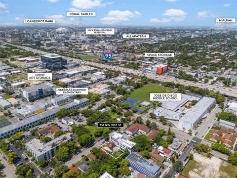 351 NW 31st St, Miami FL - photo 7 of 19