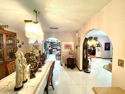 9601 SW 66th St, Miami FL - photo 11 of 62