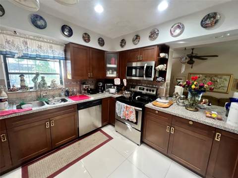 9601 SW 66th St, Miami FL - photo 13 of 62