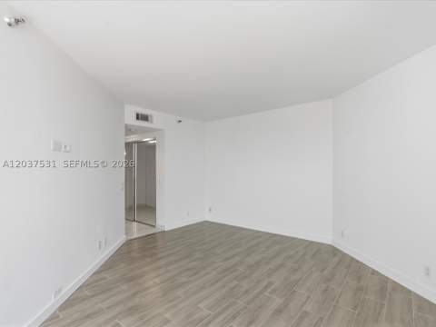 3610 Yacht Club Dr 702, Aventura FL - photo 23 of 69