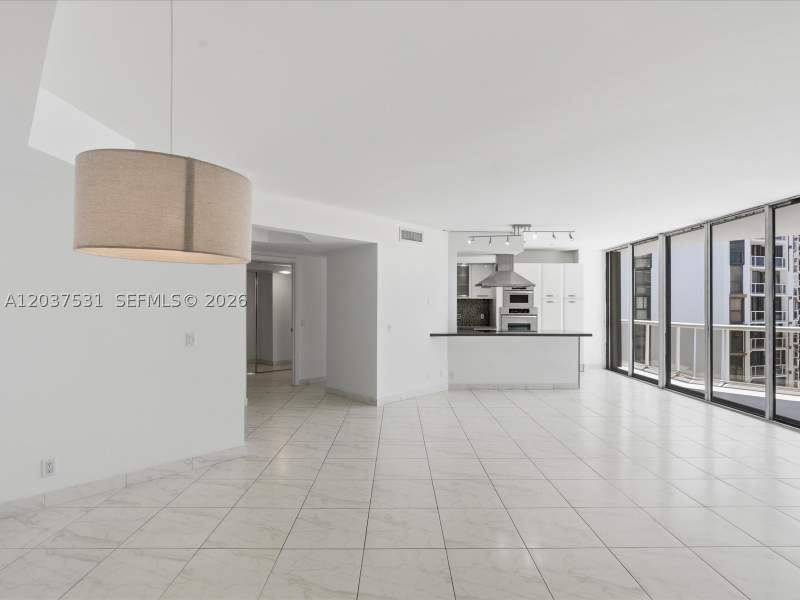 2 bedroom Condominium at 3610 Yacht Club Dr 702, Portsview At The Waterways, Aventura — photo 3