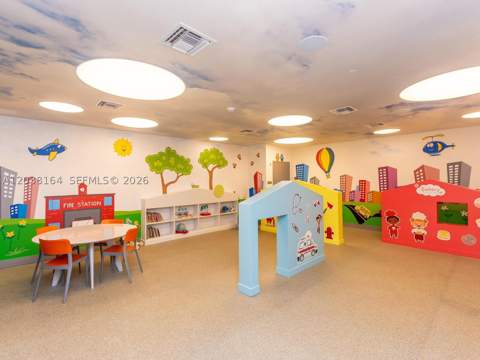 5350 NW 84th Ave 1018, Doral FL - photo 23 of 26