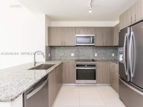 5350 NW 84th Ave 1018, Doral FL - photo 8 of 26