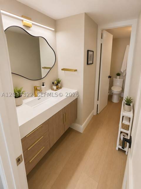 220 Washington Ave 5C, Miami Beach FL - photo 8 of 11