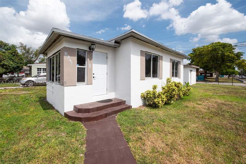 3 bedroom SingleFamilyResidence at 2501 NW 55th Ter, Wheeler Place, Miami — photo 2