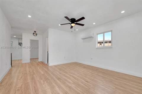 2501 NW 55th Ter, Miami FL - photo 23 of 36