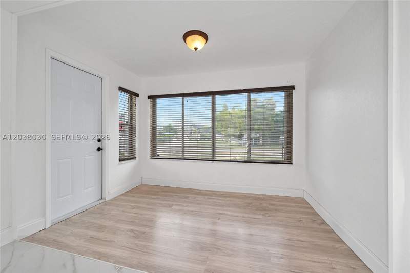 3 bedroom SingleFamilyResidence at 2501 NW 55th Ter, Wheeler Place, Miami — photo 4