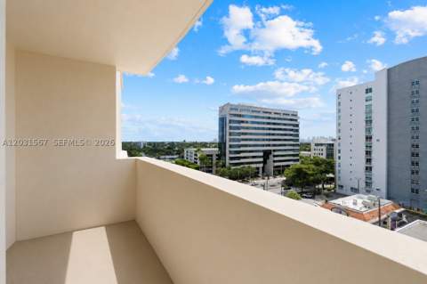 3232 SW 22nd Ter 802, Miami FL - photo 22 of 28