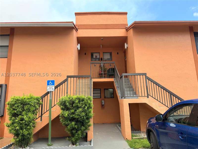 2 bedroom Condominium at 6365 W 27th Ct 24-8, Lago Grande Five-B Condo, Hialeah — photo 1