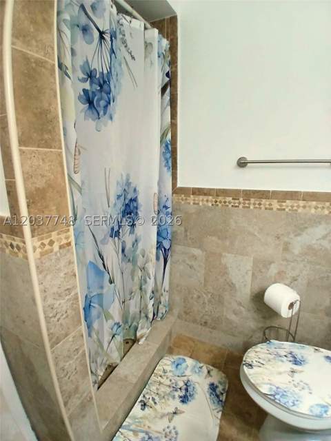 6365 W 27th Ct 24-8, Hialeah FL - photo 16 of 23