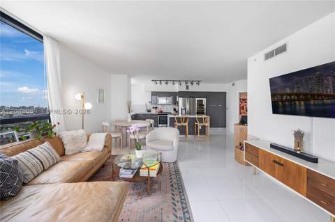 1330 West Ave 3001, Miami Beach FL - photo 17 of 47