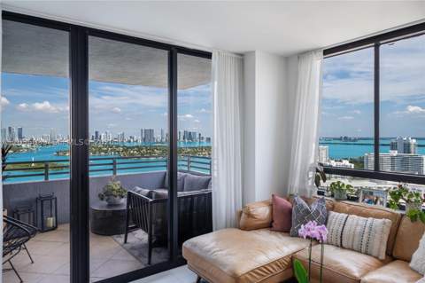 1330 West Ave 3001, Miami Beach FL - photo 7 of 47