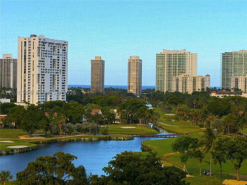 1 bedroom Condominium at 20335 W Country Club Dr 1105, Coronado Condo- Tower I, Aventura — photo 3