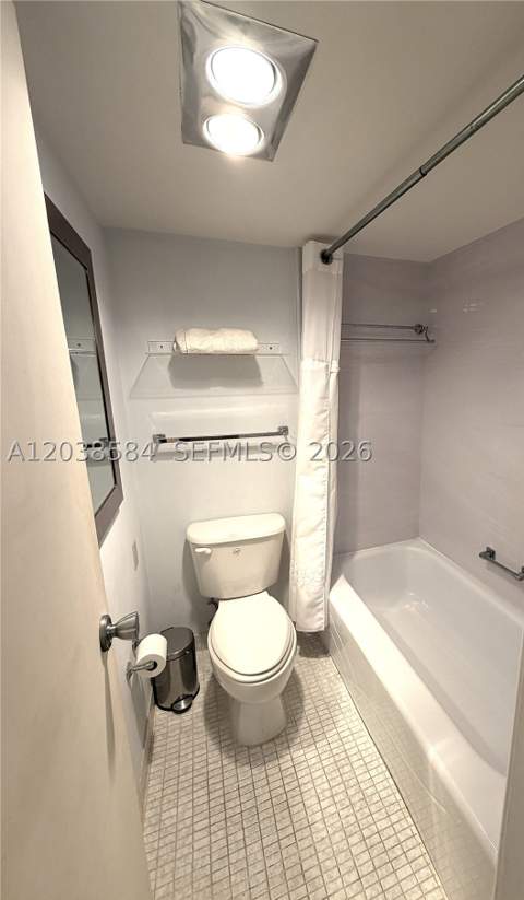 20335 W Country Club Dr 1105, Aventura FL - photo 9 of 18