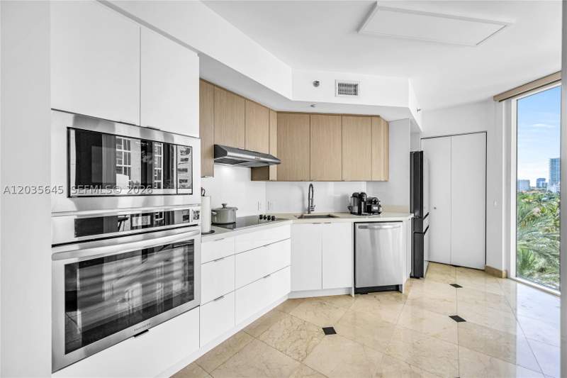 3 bedroom Condominium at 19333 Collins Ave 709, Ocean One Condo, Sunny Isles Beach — photo 3