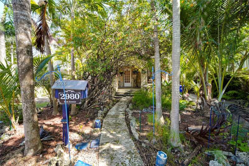 1 bedroom SingleFamilyResidence at 2980 Bird Ave, Pent Homestead, Miami — photo 1